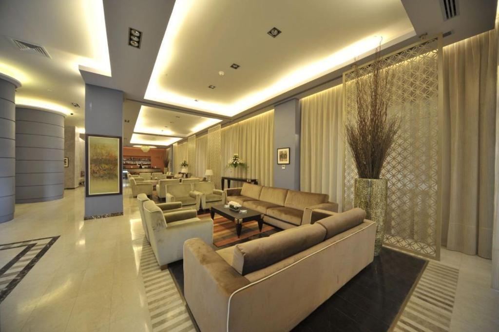 Il Palazzo Hotel And Suites Амман Екстер'єр фото