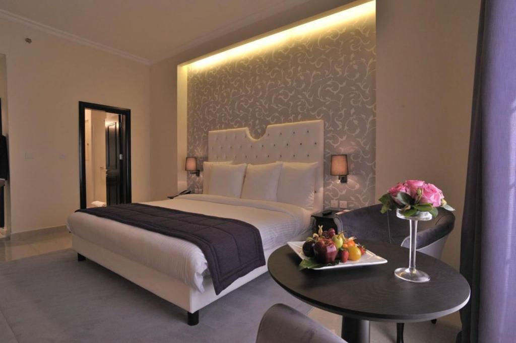 Il Palazzo Hotel And Suites Амман Екстер'єр фото