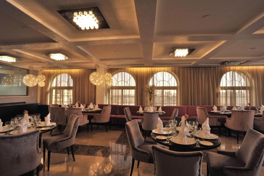 Il Palazzo Hotel And Suites Амман Екстер'єр фото