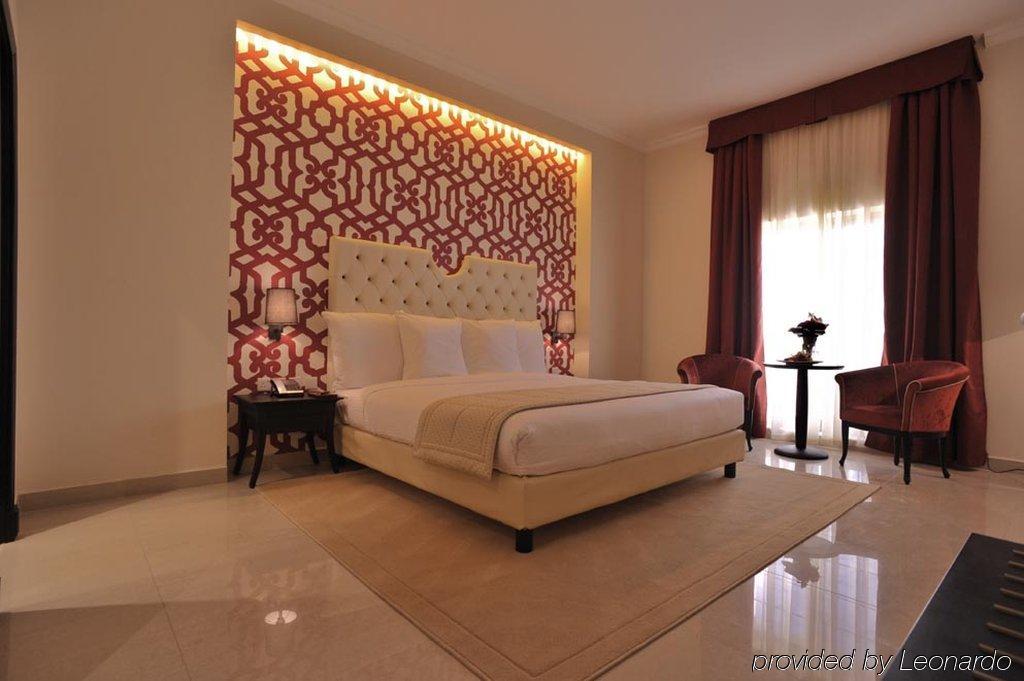 Il Palazzo Hotel And Suites Амман Екстер'єр фото