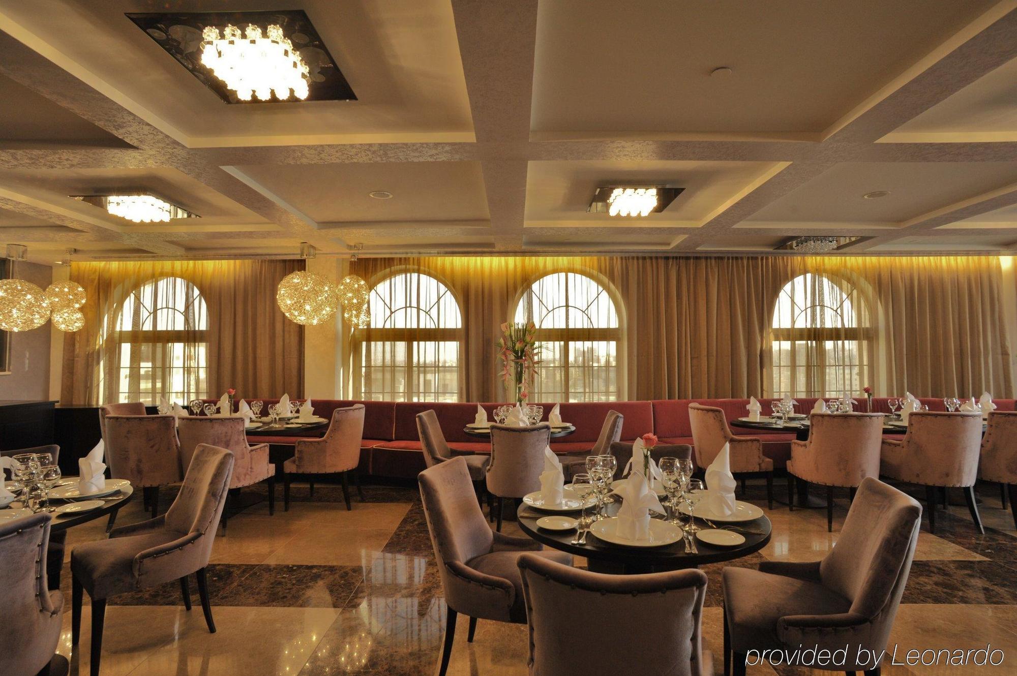 Il Palazzo Hotel And Suites Амман Екстер'єр фото